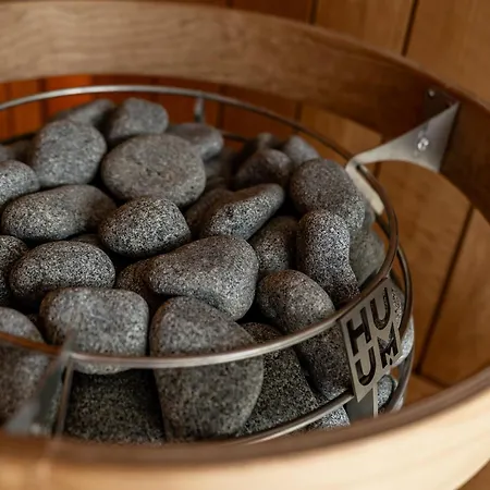Lejlighed Melorell Boutique Sauna With Outdoor Hot Tub *